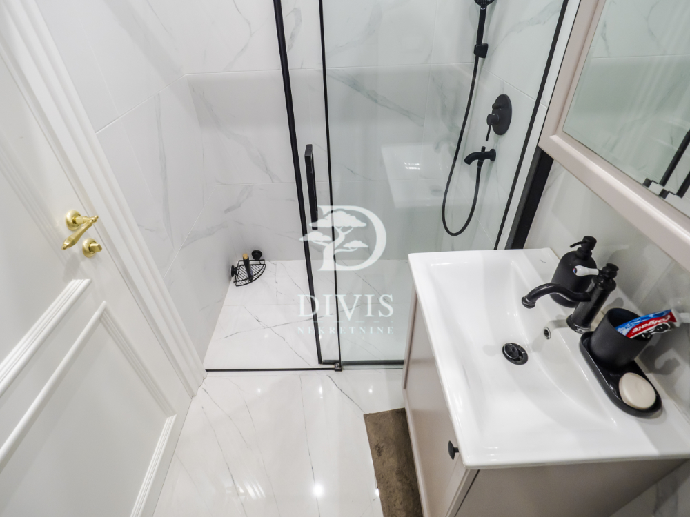 Slika 2 - Milana Rakića, Četvorosoban stan na prodaju, 130m2, 470.000€